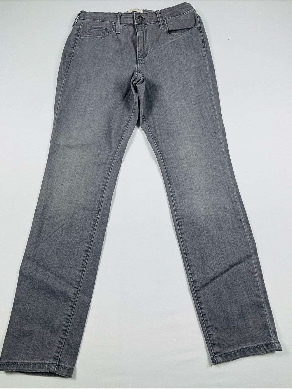 Women’s Slim Straight Gray Jeans W718